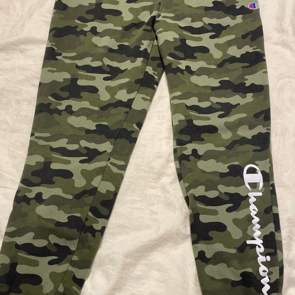 Champion Boys Fleece Camo Sweatpants XL - Picture 2 of 3